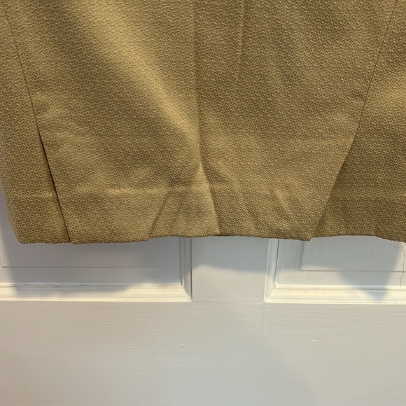 The Limited tan pencil skirt with buttons - Picture 4 of 6